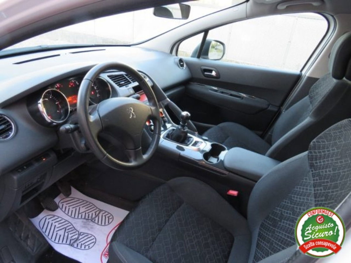 Peugeot 3008 BlueHDi 120 S&S Crossway (15)