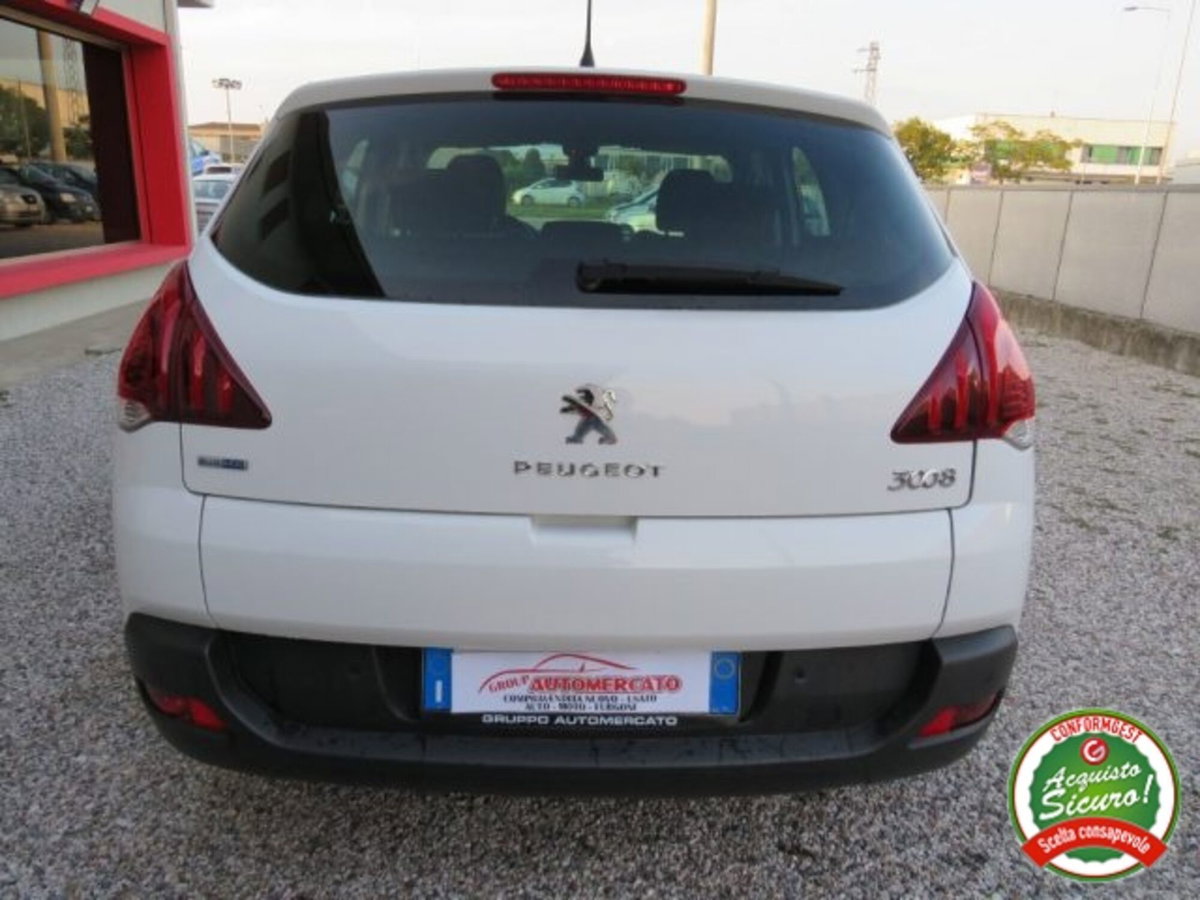 Peugeot 3008 BlueHDi 120 S&S Crossway (6)