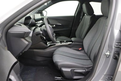 Peugeot 2008 PureTech 100 S&S Allure (7)