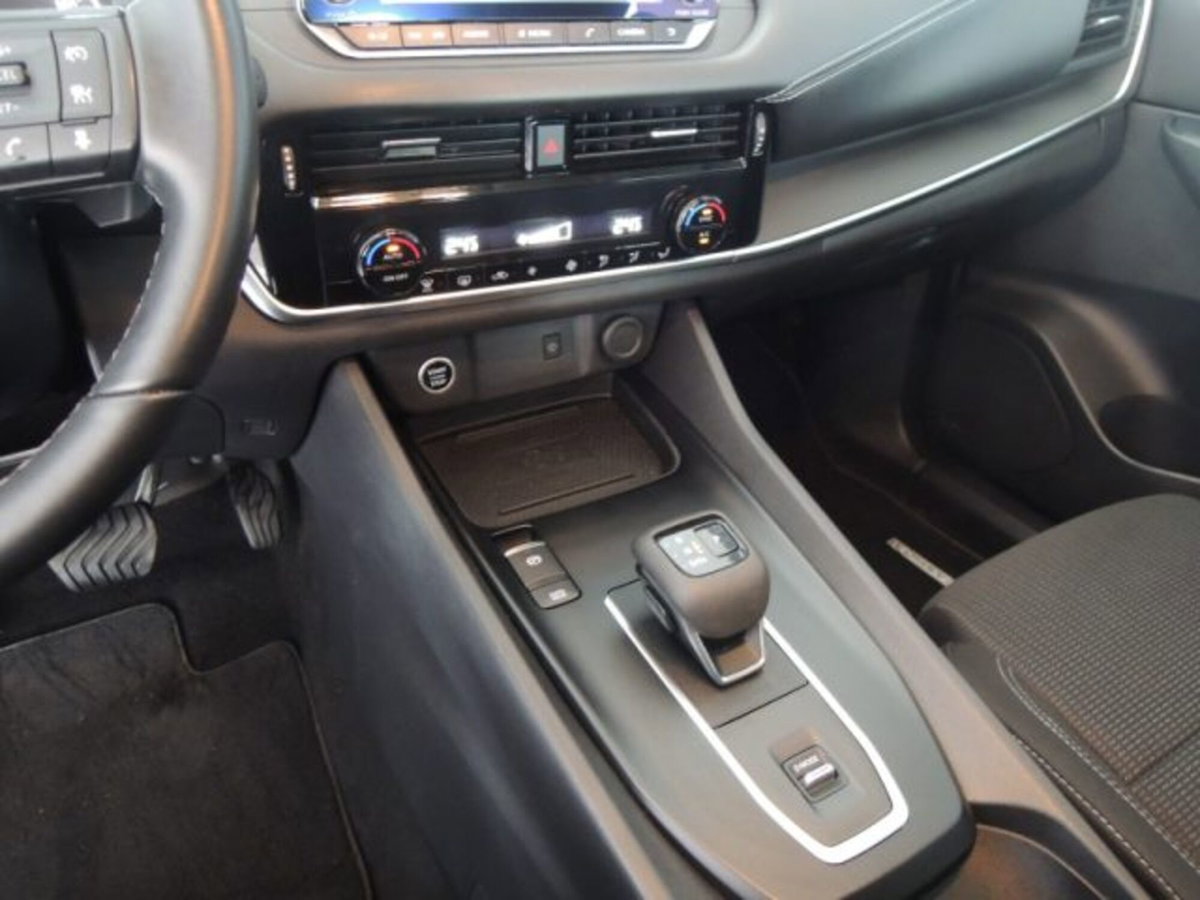 Nissan Qashqai 1.3 mhev Business 2wd 158cv xtronic (12)