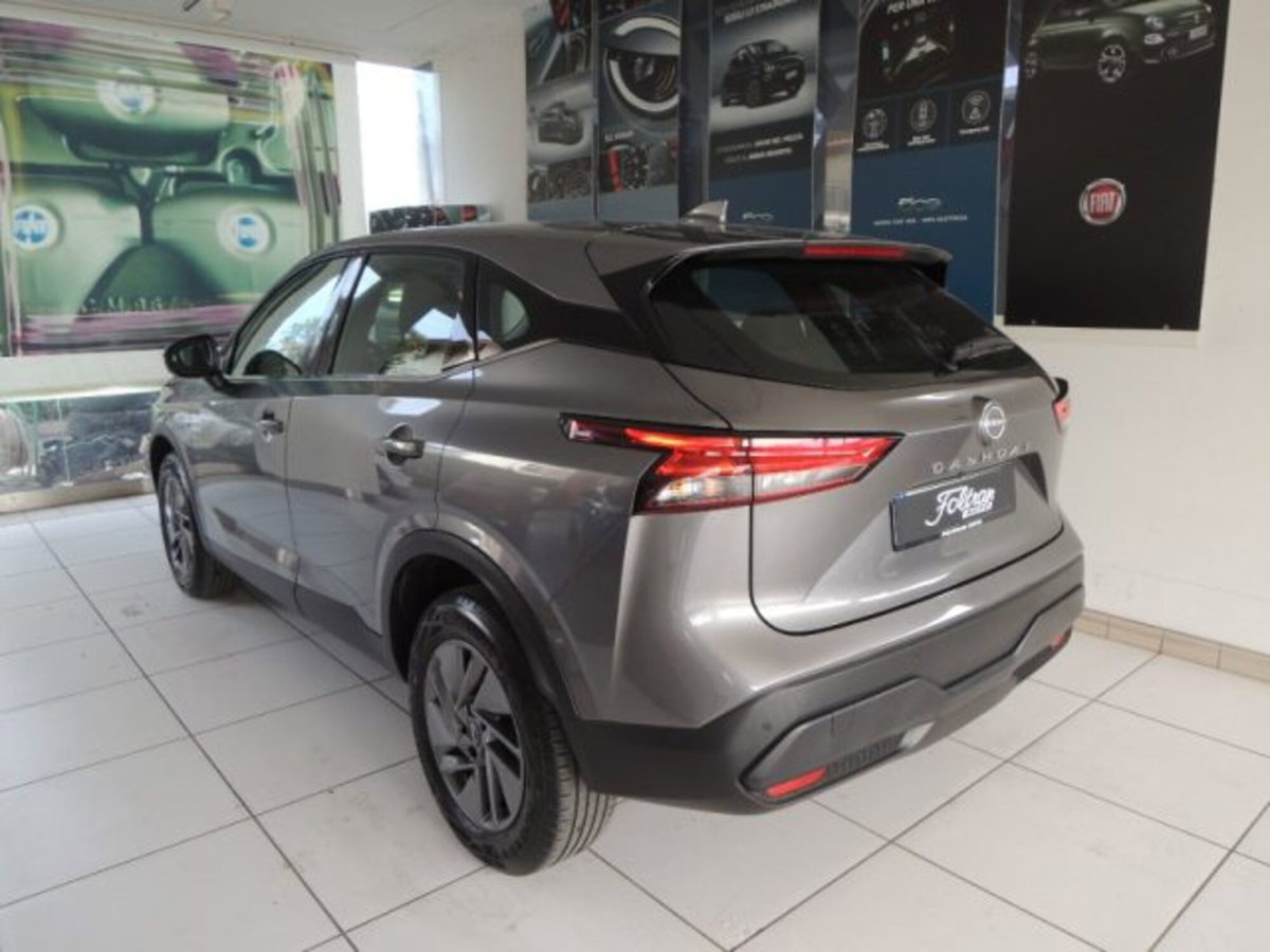Nissan Qashqai 1.3 mhev Business 2wd 158cv xtronic (4)