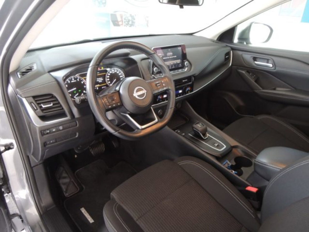 Nissan Qashqai 1.3 mhev Business 2wd 158cv xtronic (6)