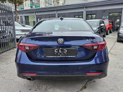 Alfa Romeo Giulia 2.2 Turbodiesel 160 CV AT8 Executive (5)