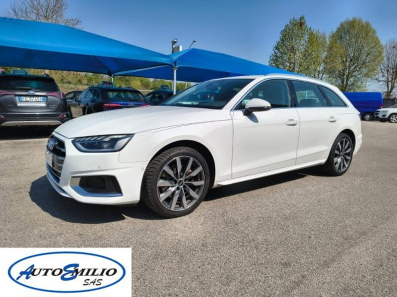 Audi A4 Avant 35 TDI/163 CV S tronic Business Advanced
