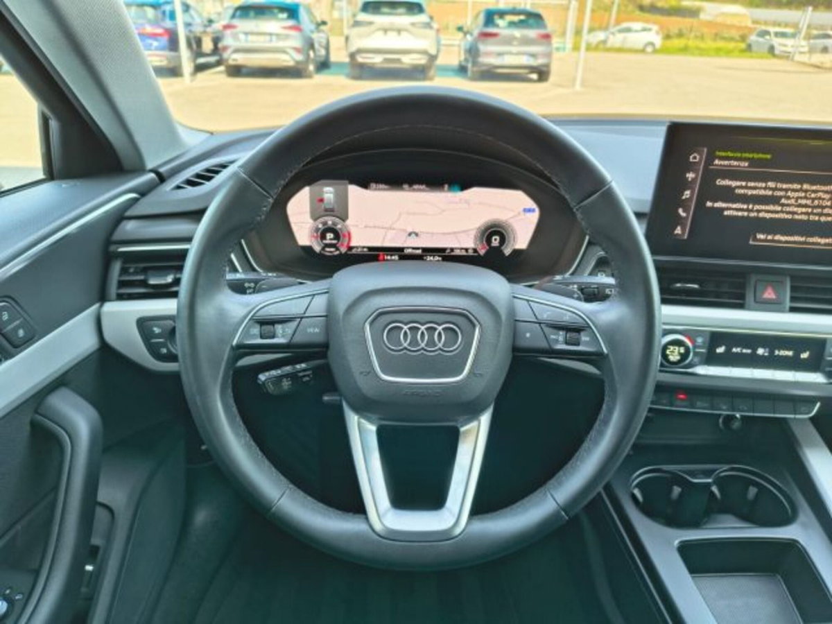 Audi A4 Avant 35 TDI/163 CV S tronic Business Advanced (14)