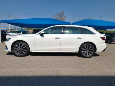 Audi A4 Avant 35 TDI/163 CV S tronic Business Advanced (7)