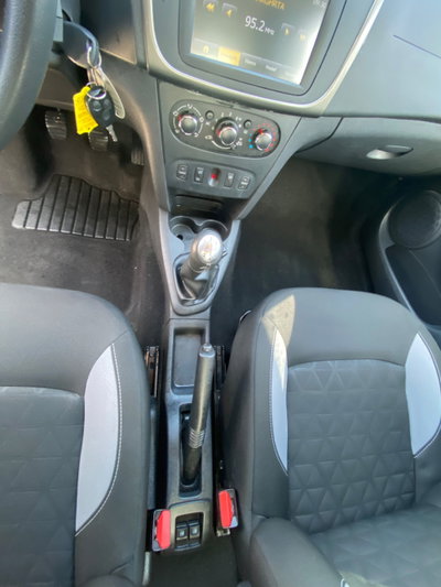 Dacia Sandero Stepway 1.5 dCi 8V 90CV Prestige (11)