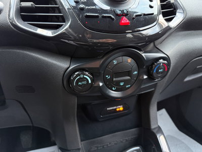 Ford EcoSport 1.5 110 CV Titanium (13)