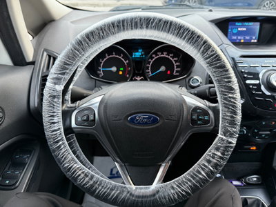 Ford EcoSport 1.5 110 CV Titanium (14)