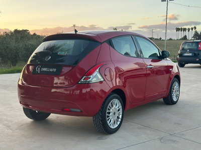 Lancia Ypsilon 1.2 69 CV 5 porte Silver (5)