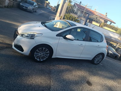 Peugeot 208 75 5 porte Active (5)