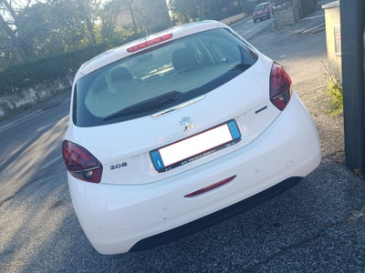 Peugeot 208 75 5 porte Active (8)