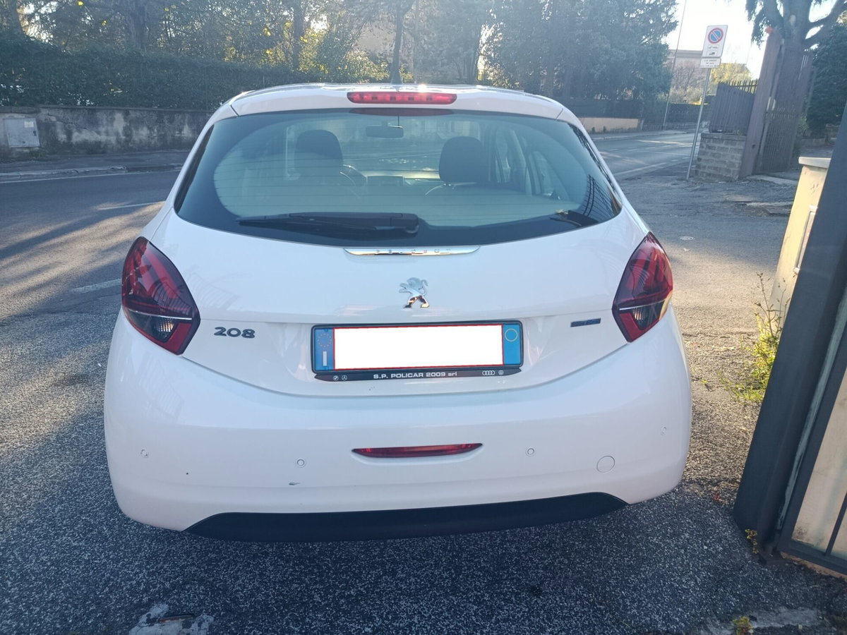 Peugeot 208 75 5 porte Active (9)