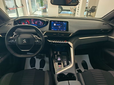 Peugeot 3008 BlueHDi 130 S&S EAT8 Active Pack (11)
