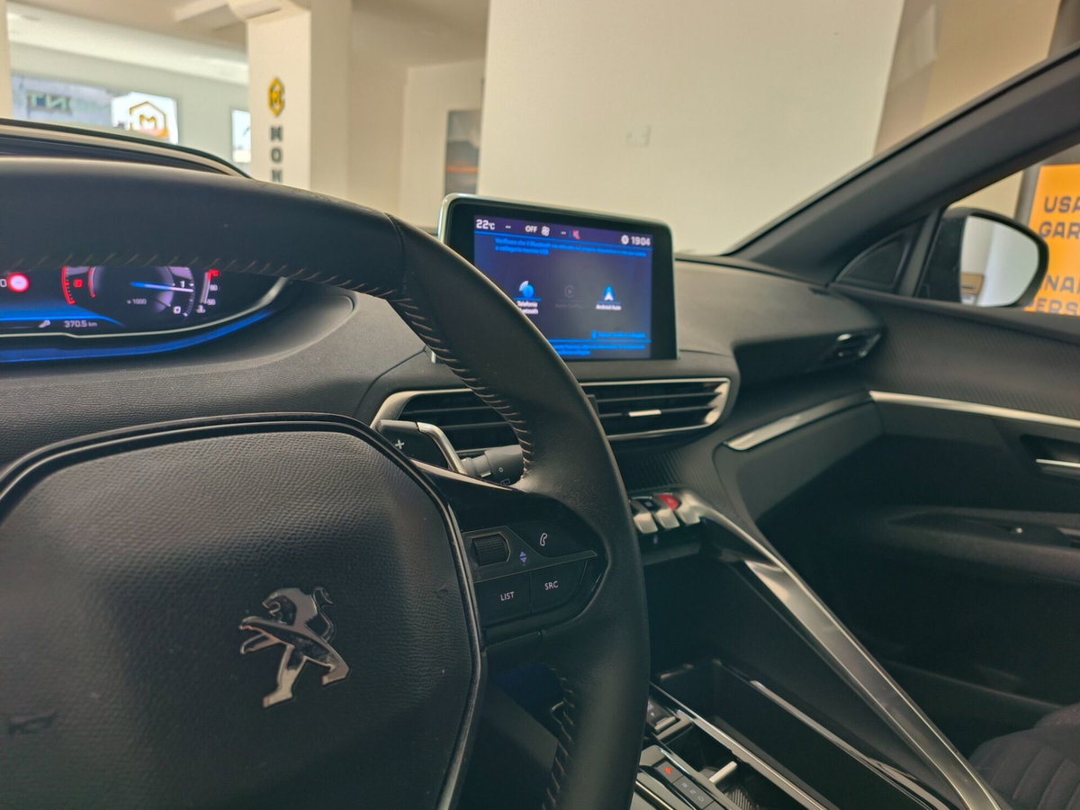 Peugeot 3008 BlueHDi 130 S&S EAT8 Active Pack (17)