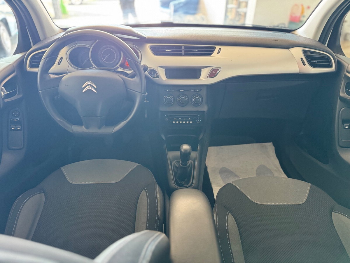 Citroen C3 1.1 Exclusive (11)