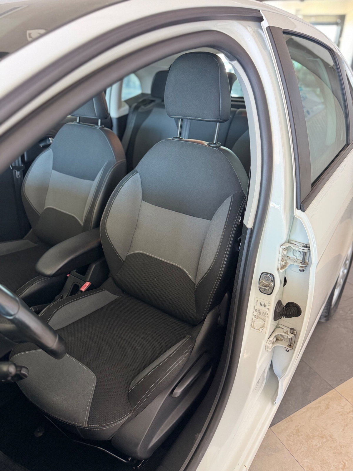 Citroen C3 1.1 Exclusive (14)