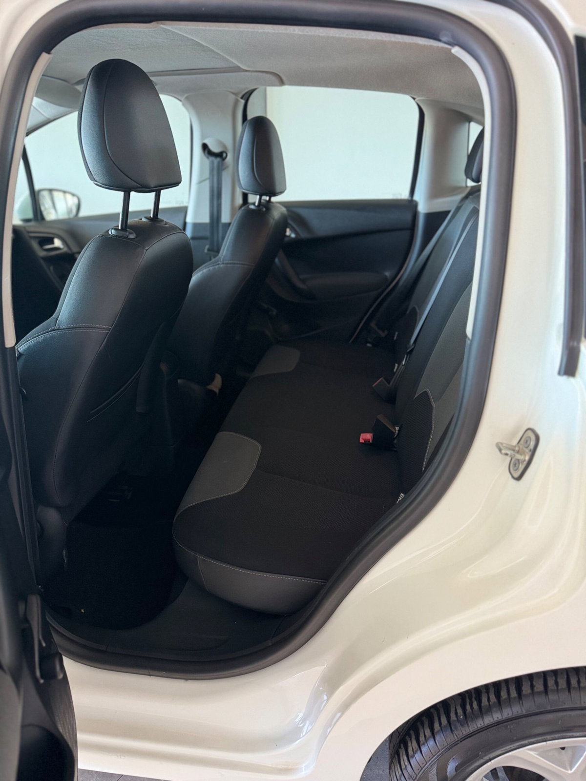 Citroen C3 1.1 Exclusive (8)