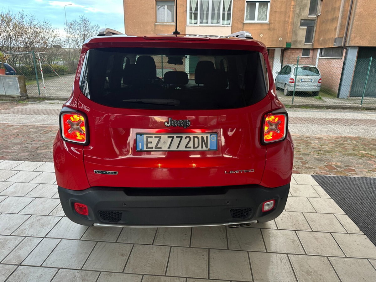 Jeep Renegade 1.6 Mjt 120 CV Limited (9)