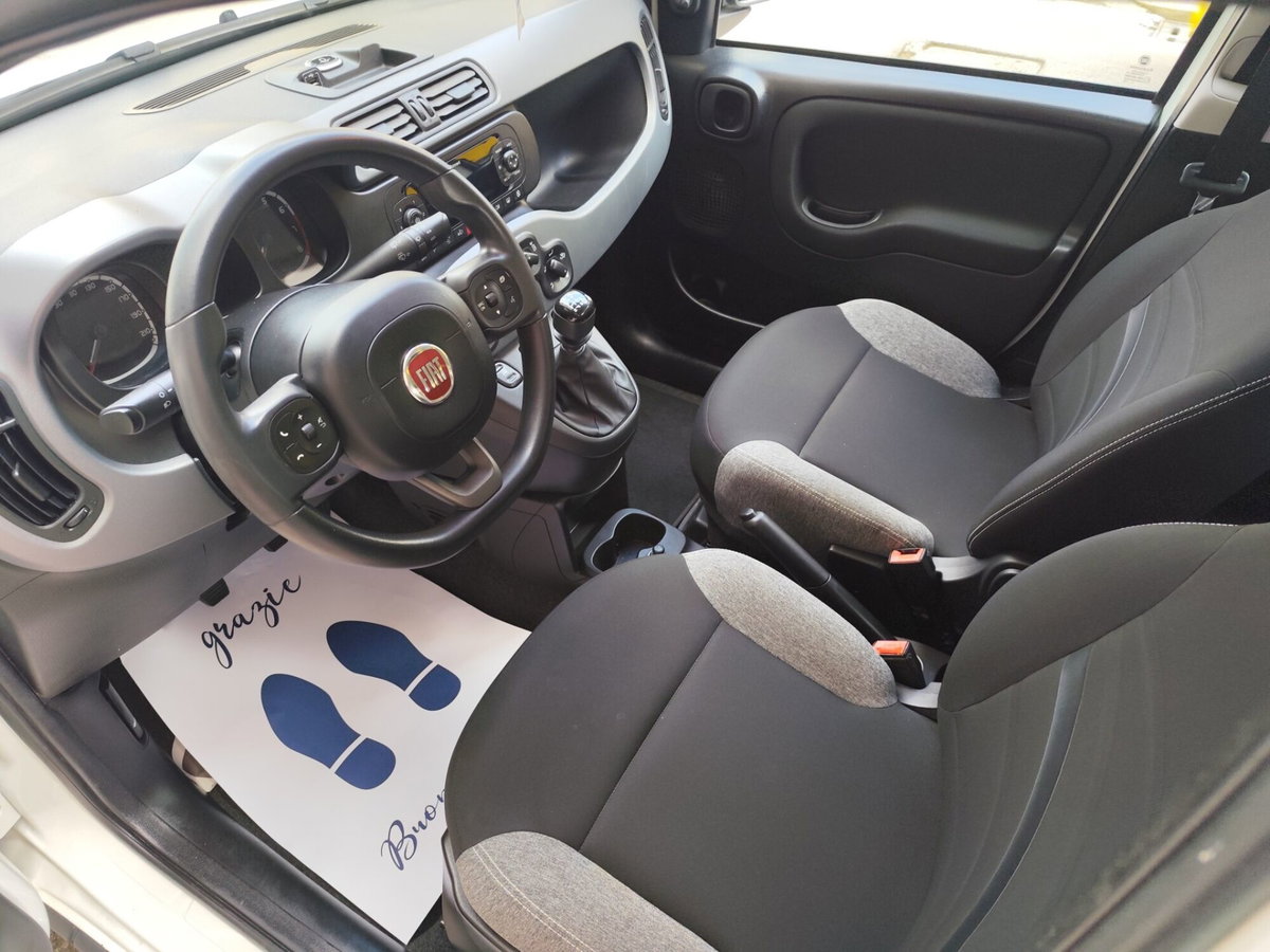 Fiat Panda 1.0 FireFly S&S Hybrid City Cross (12)