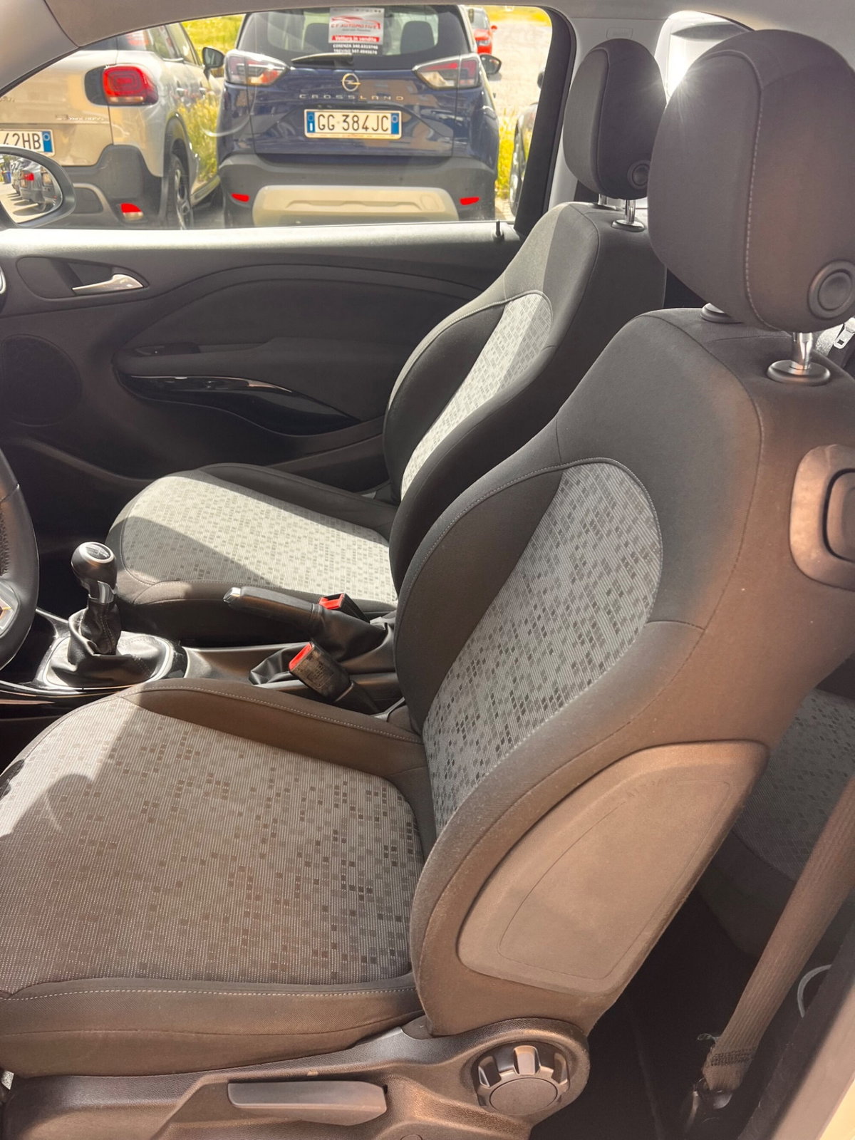 Opel Adam 1.2 70 CV Jam (15)
