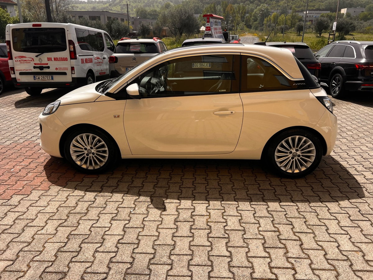Opel Adam 1.2 70 CV Jam (3)