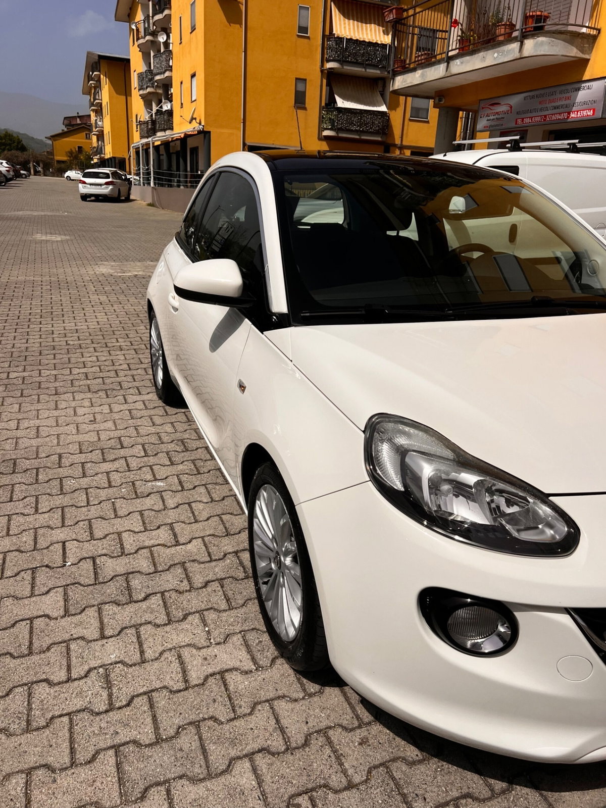 Opel Adam 1.2 70 CV Jam (5)