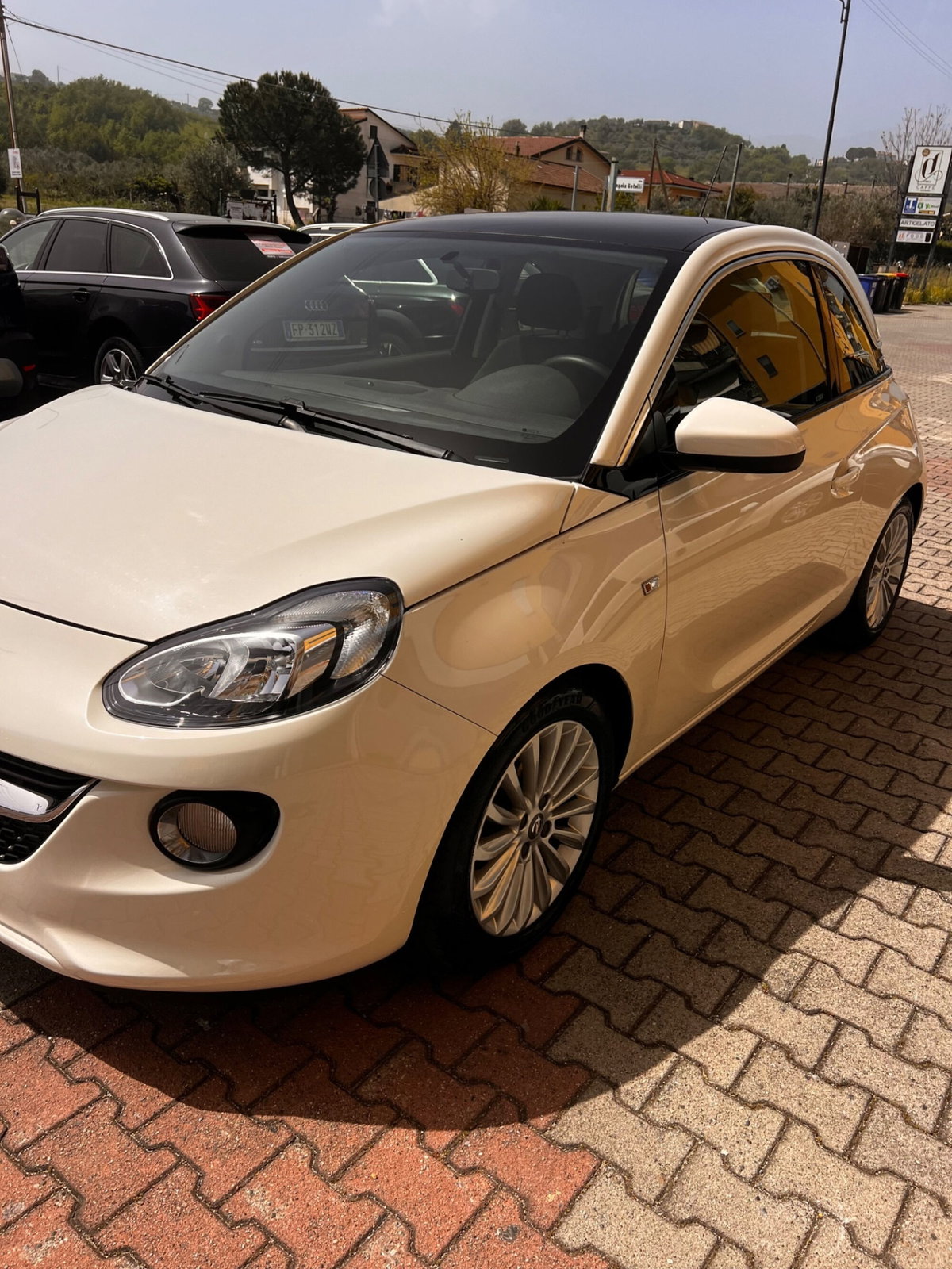 Opel Adam 1.2 70 CV Jam (7)