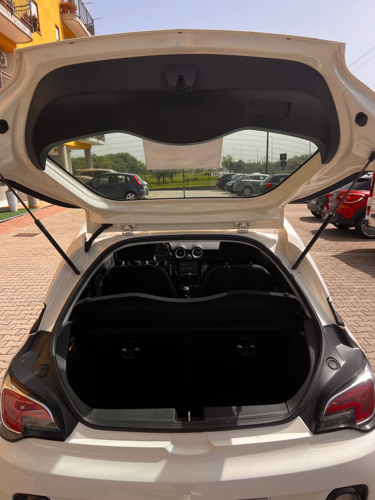 Opel Adam 1.2 70 CV Jam (9)