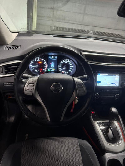 Nissan Qashqai 1.2 DIG-T Tekna (14)