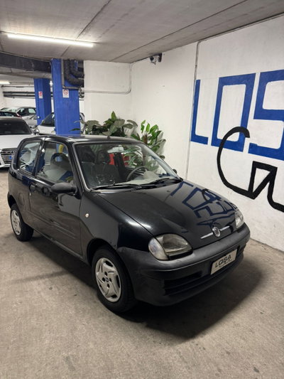 Fiat 600 1.1 Active (2)