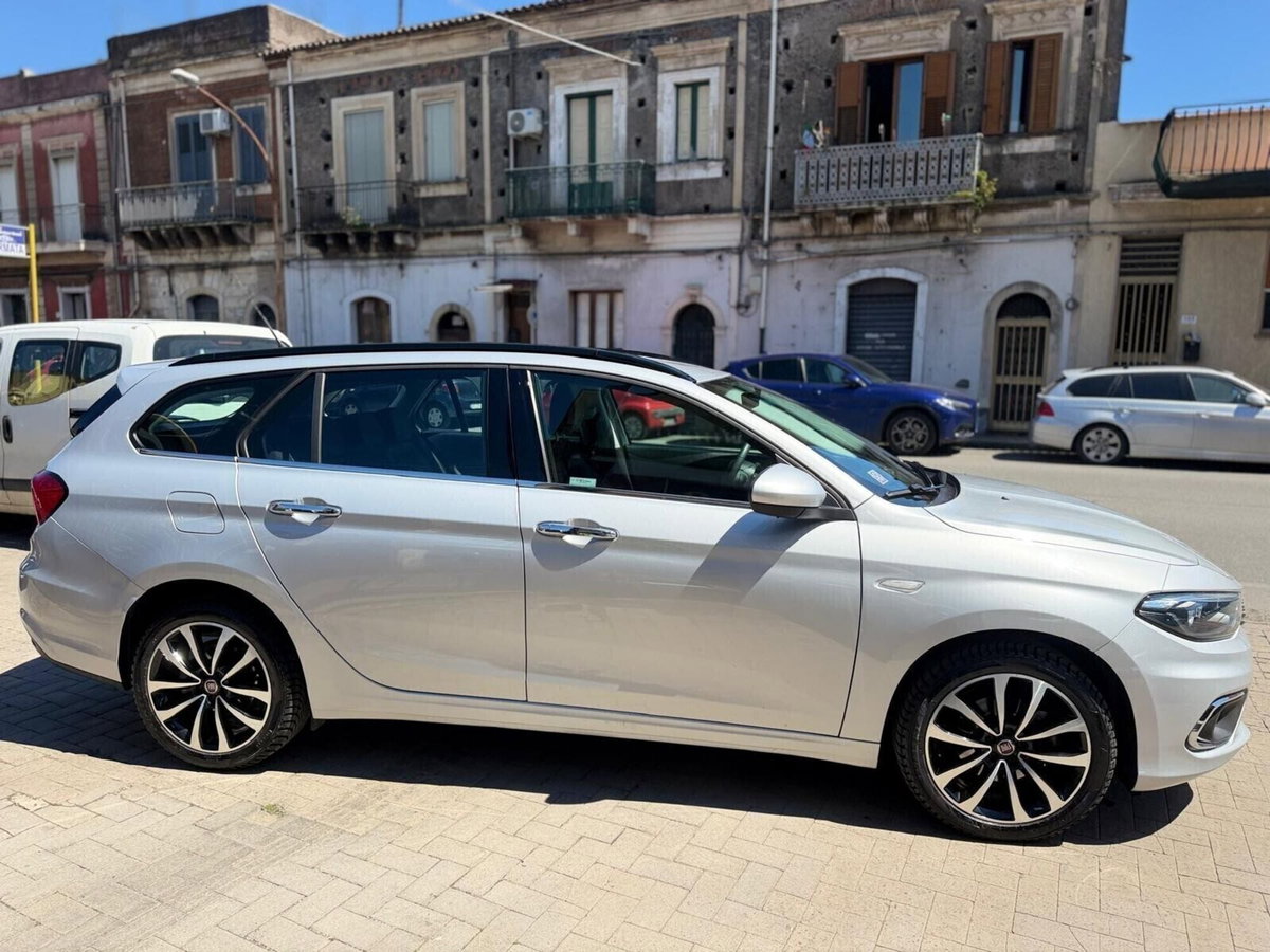 Fiat Tipo Station Wagon Tipo 1.6 Mjt S&S SW Lounge (4)