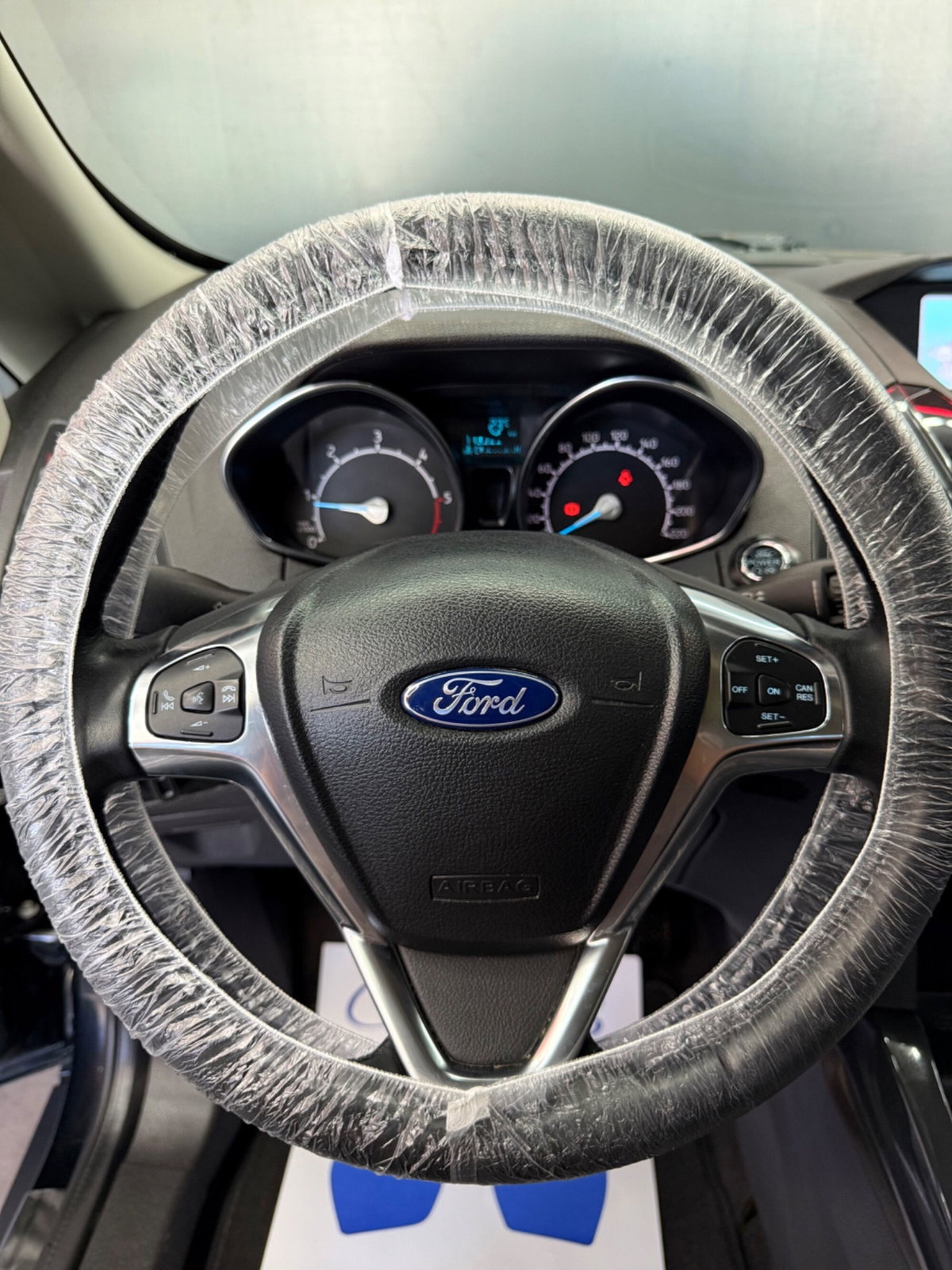 Ford EcoSport 1.5 TDCi 95 CV Titanium S (11)
