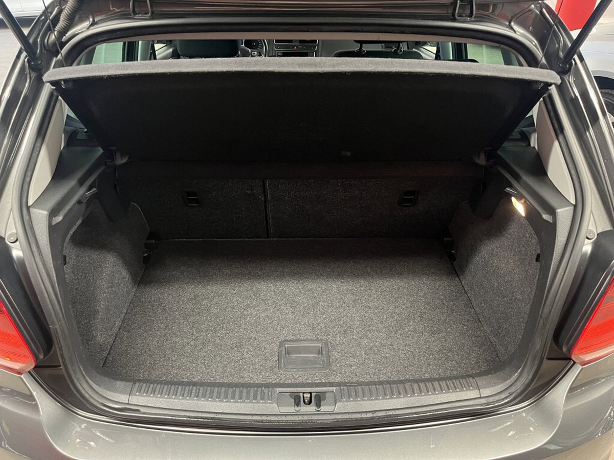Volkswagen Polo 1.4 TDI 3p. Comfortline (12)