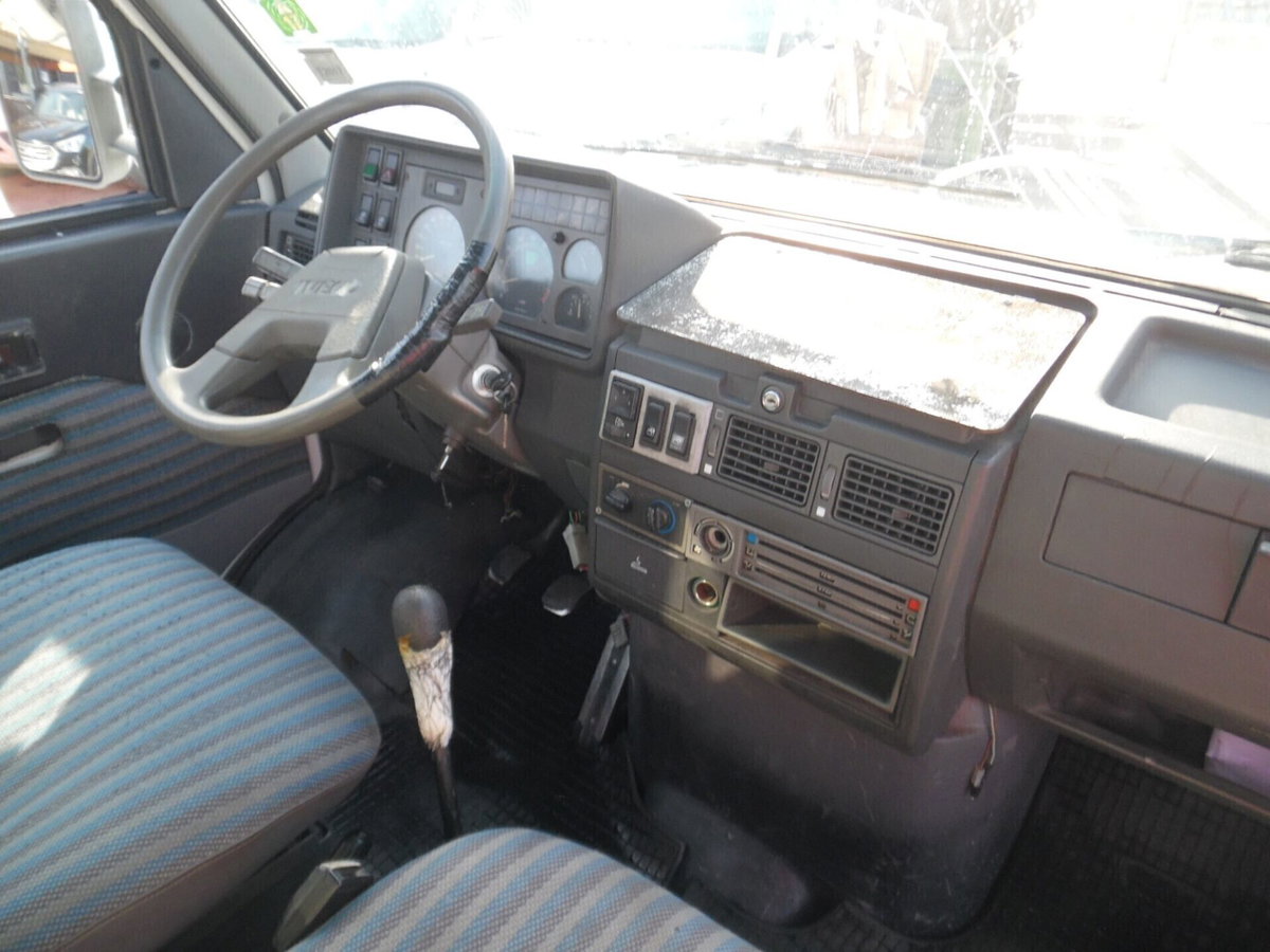 Iveco Daily Telaio 35.12 2.5 TDI PL Cabinato Classic (12)