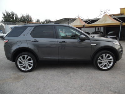 Land Rover Discovery Sport 2.0 TD4 150 CV HSE Luxury (8)