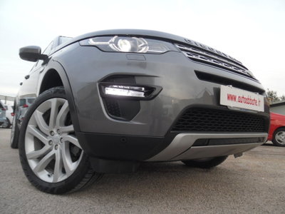 Land Rover Discovery Sport 2.0 TD4 150 CV HSE Luxury (9)
