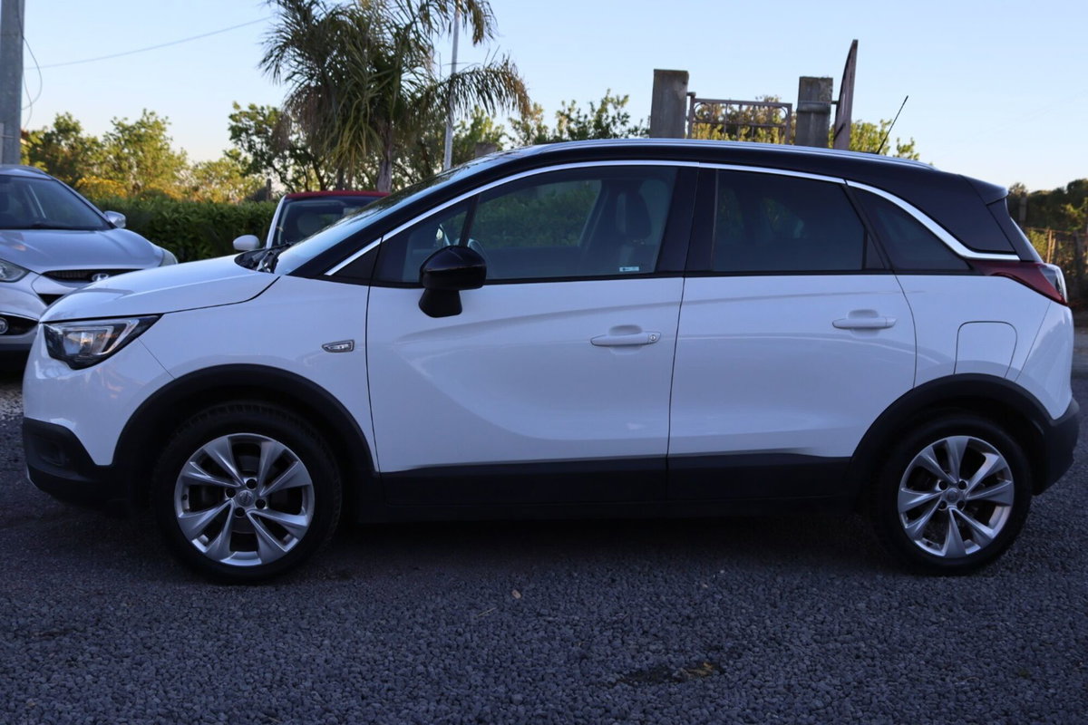 Opel Crossland X 1.6 ECOTEC D 120 CV Start&Stop Ultimate (3)
