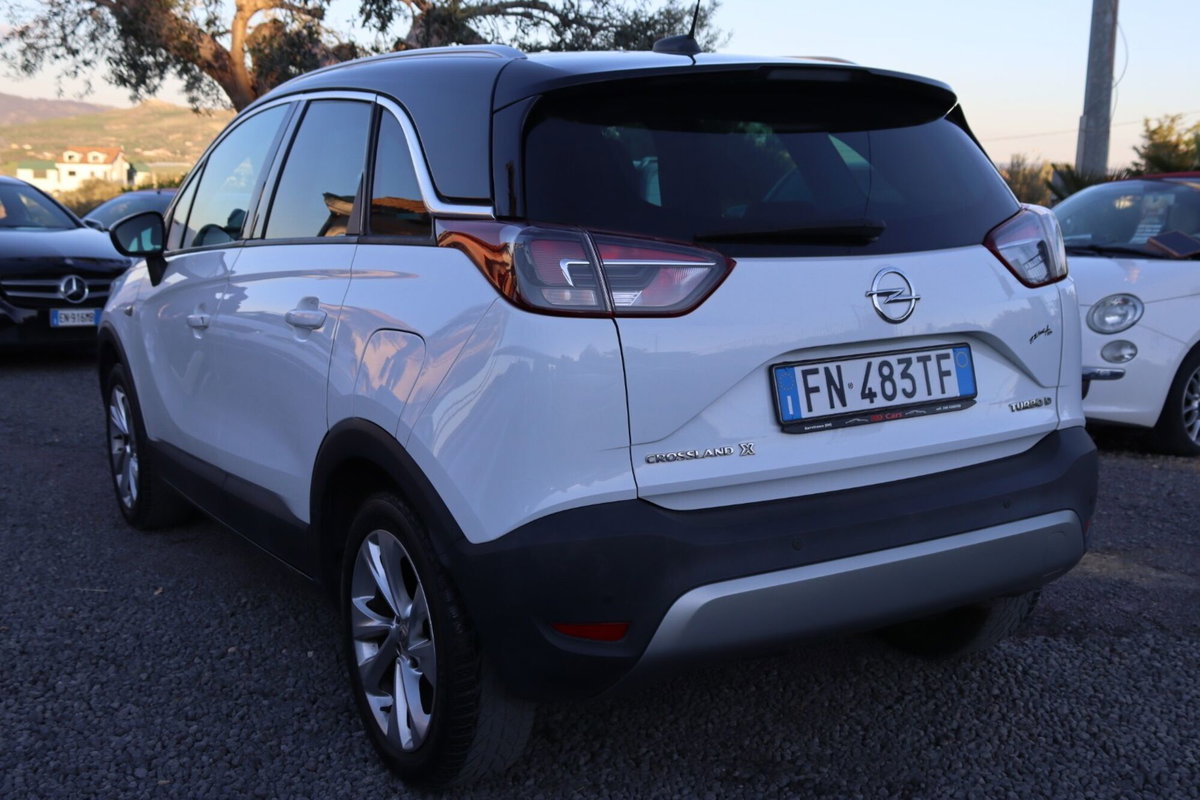 Opel Crossland X 1.6 ECOTEC D 120 CV Start&Stop Ultimate (4)