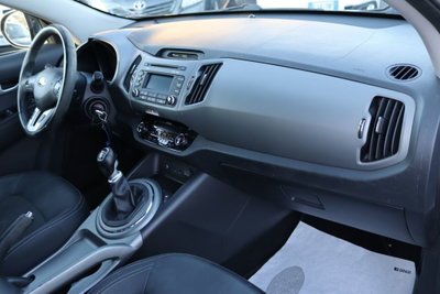 Kia Sportage 1.7 CRDI VGT 2WD Class (17)