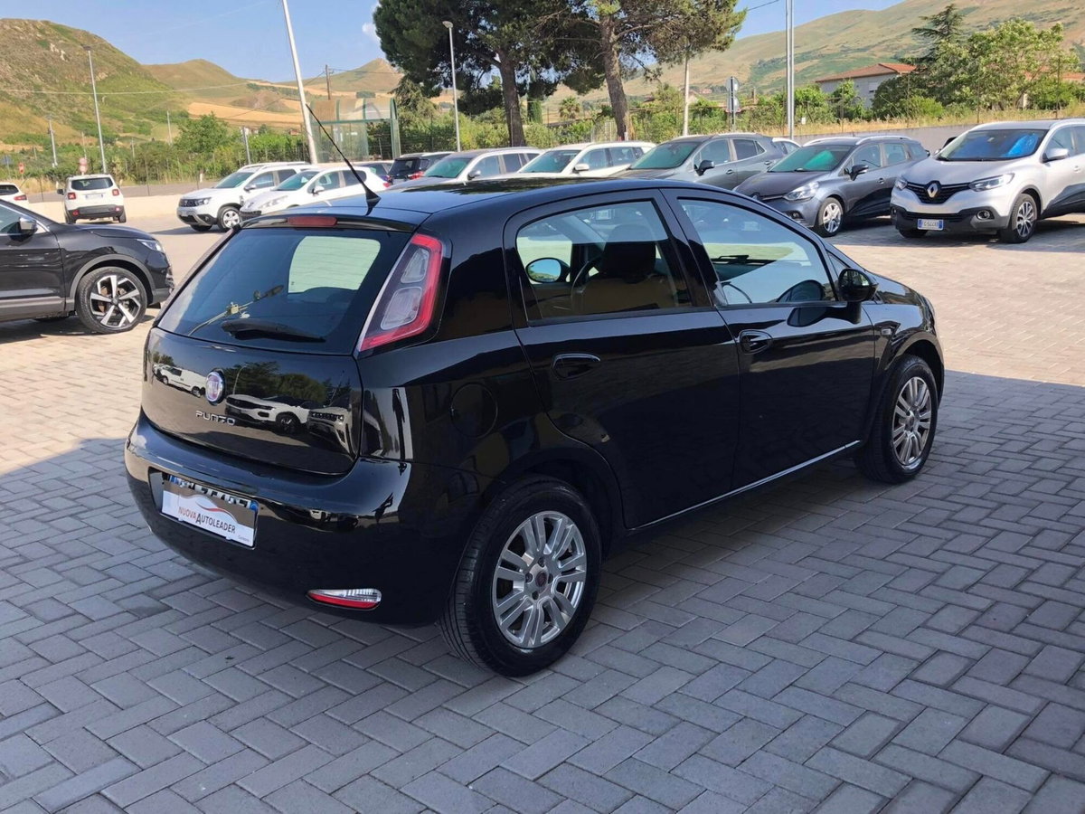 Fiat Punto Evo 1.4 5 porte Active EasyPower (3)