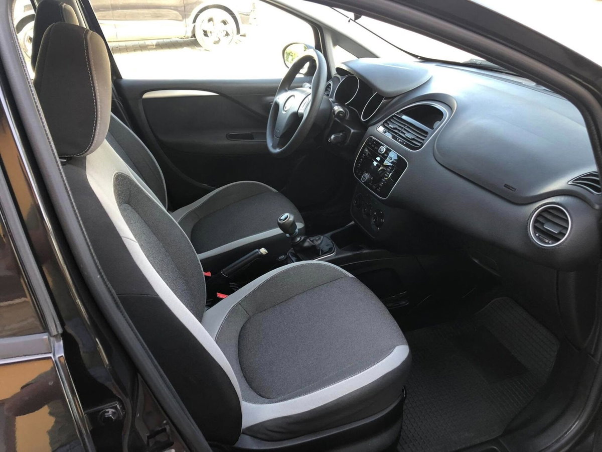 Fiat Punto Evo 1.4 5 porte Active EasyPower (8)