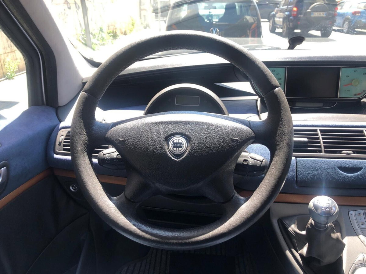 Lancia Phedra JTD Emblema FAP (17)