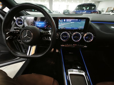 Mercedes-Benz GLA SUV 200 d AMG Line Premium Plus 4matic auto (9)