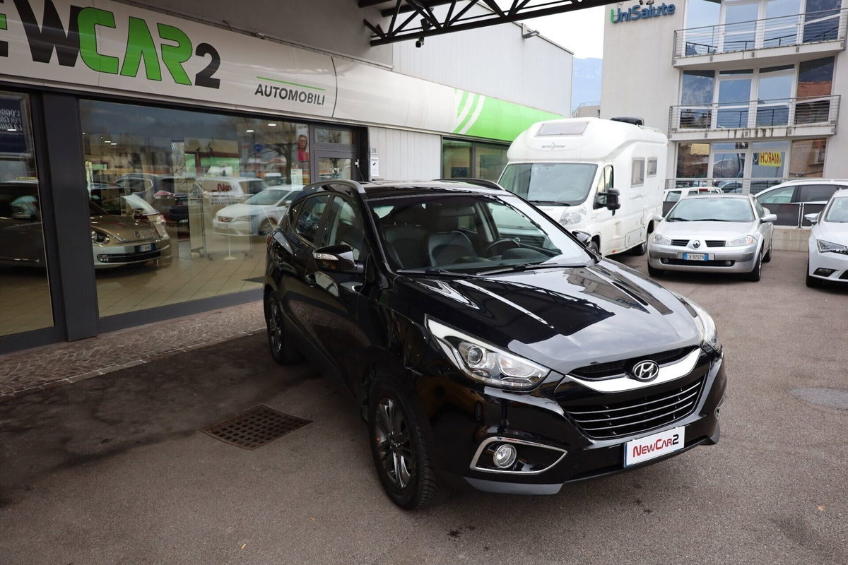 Hyundai ix35 1.7 CRDi 2WD Xpossible (2)