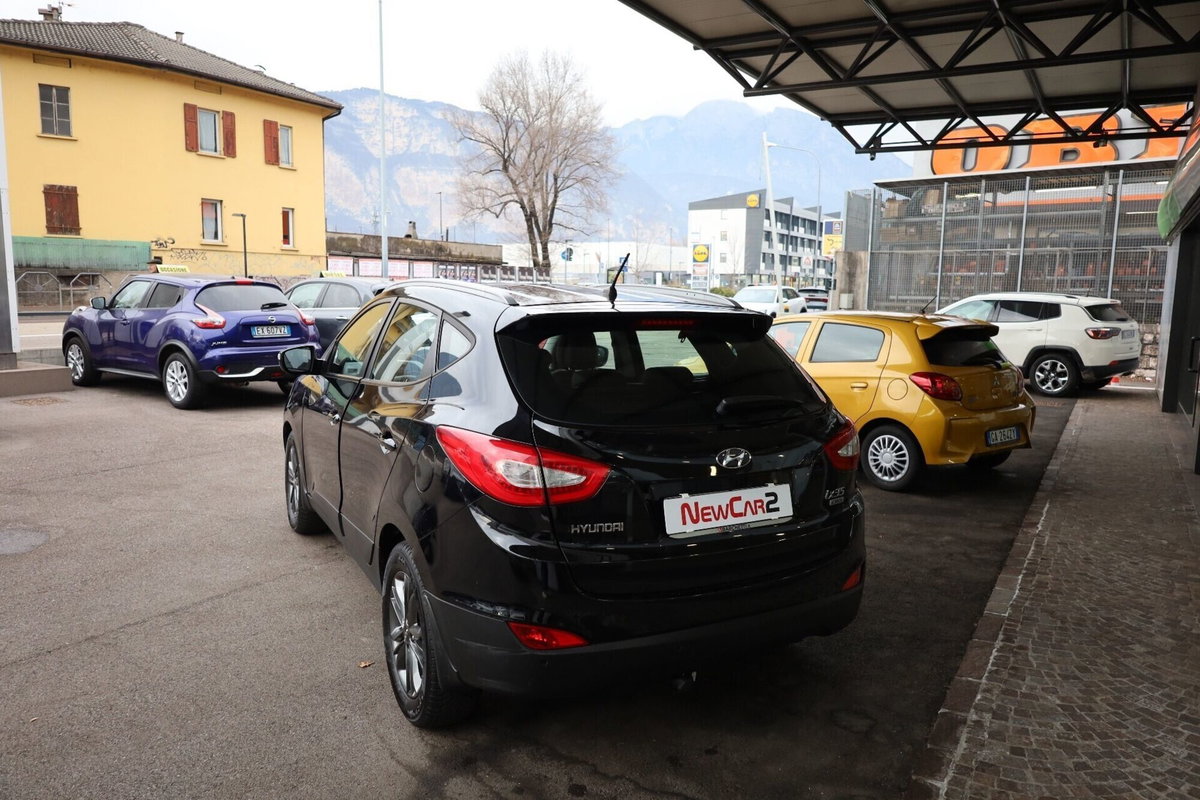 Hyundai ix35 1.7 CRDi 2WD Xpossible (7)