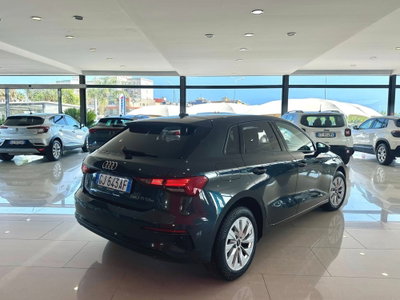Audi A3 Sportback 40 TFSI e S tronic Business Advanced (3)