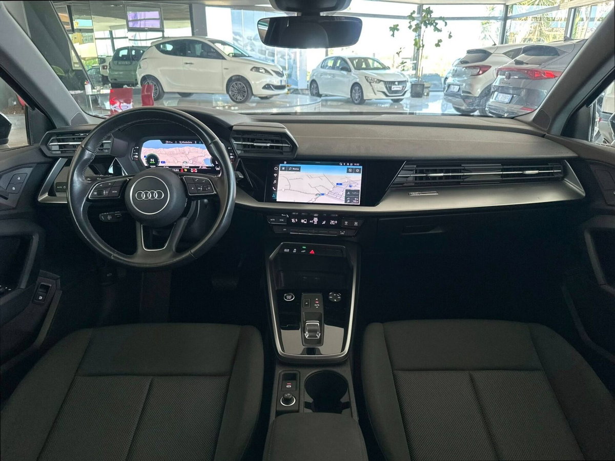 Audi A3 Sportback 40 TFSI e S tronic Business Advanced (5)