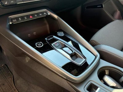 Audi A3 Sportback 35 TDI S line edition (12)