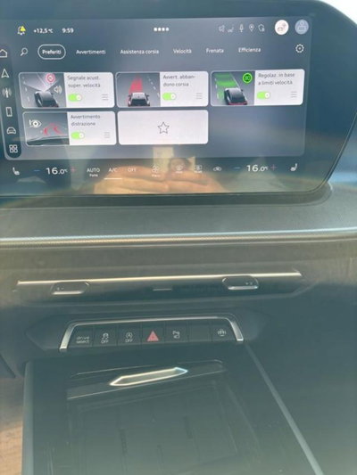 Audi Q3 Sportback 35 TDI quattro S tronic S line edition (11)